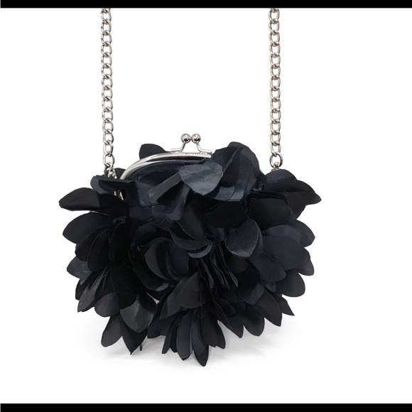 Nine West Handbags - Nine West Black Floral Shoulder Bag | Chain Strap | NWT